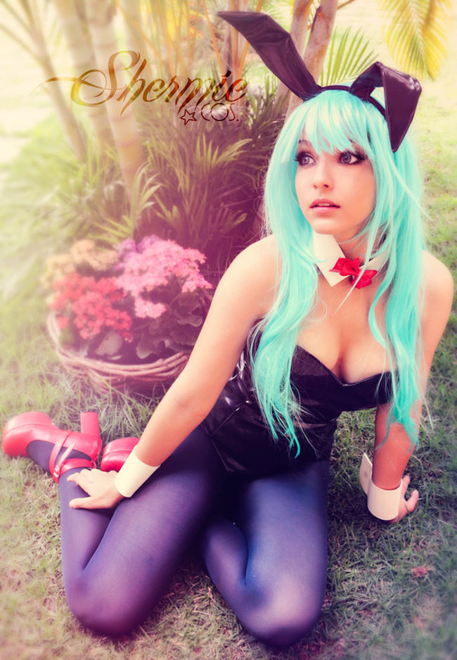 Bunny bulma cosplay photo slide show free porn compilation