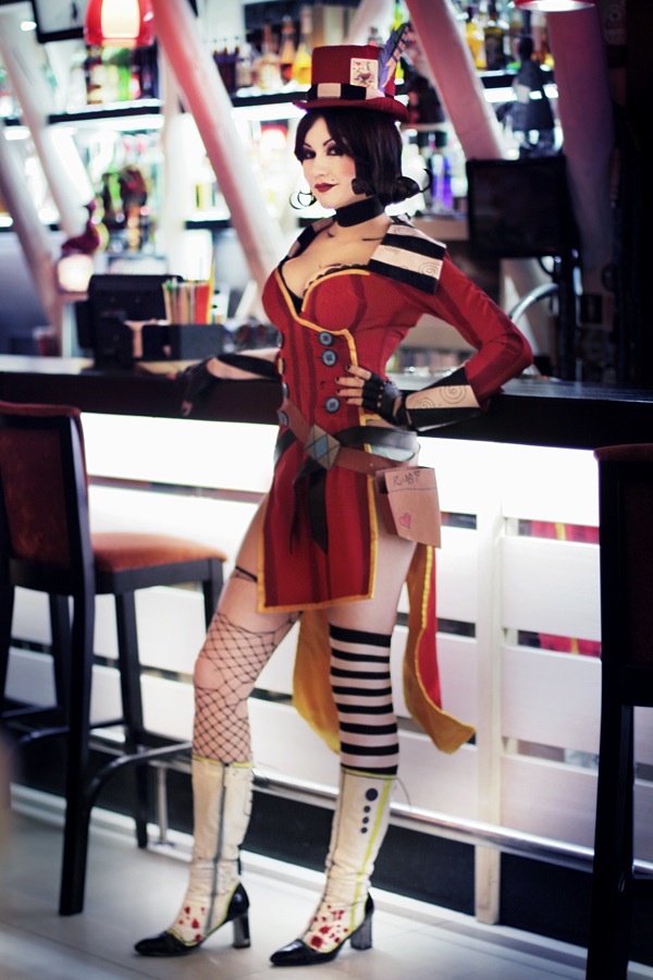 Mad Moxxi Cosplay Gallery Project Nerd