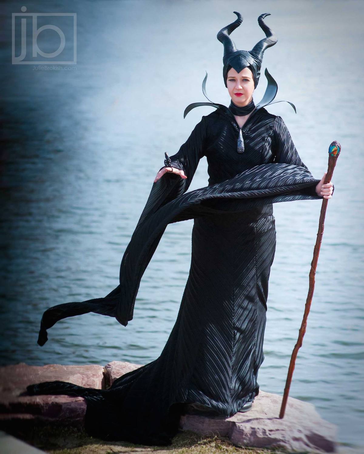 Epic Maleficent Cosplay | Project-Nerd