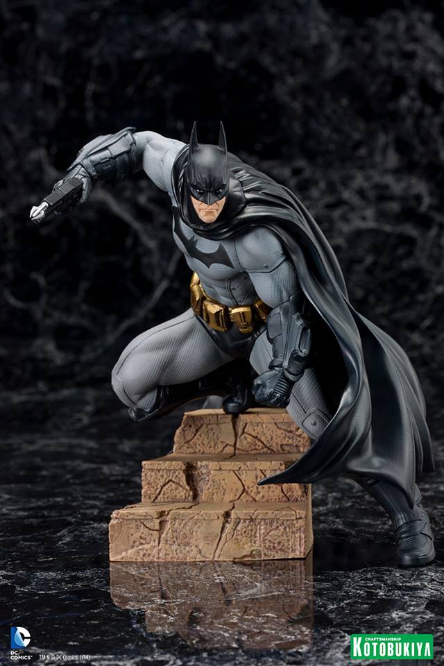 kotobukiya batman statue