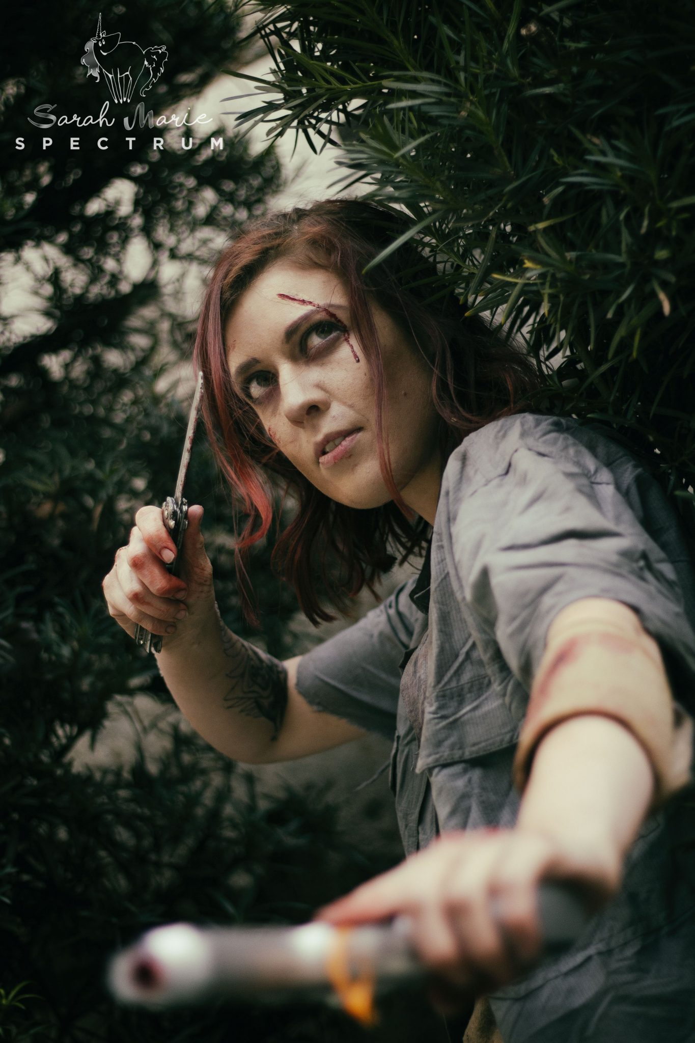 Ellie & Joel (The Last of Us) Cosplay - Project-Nerd