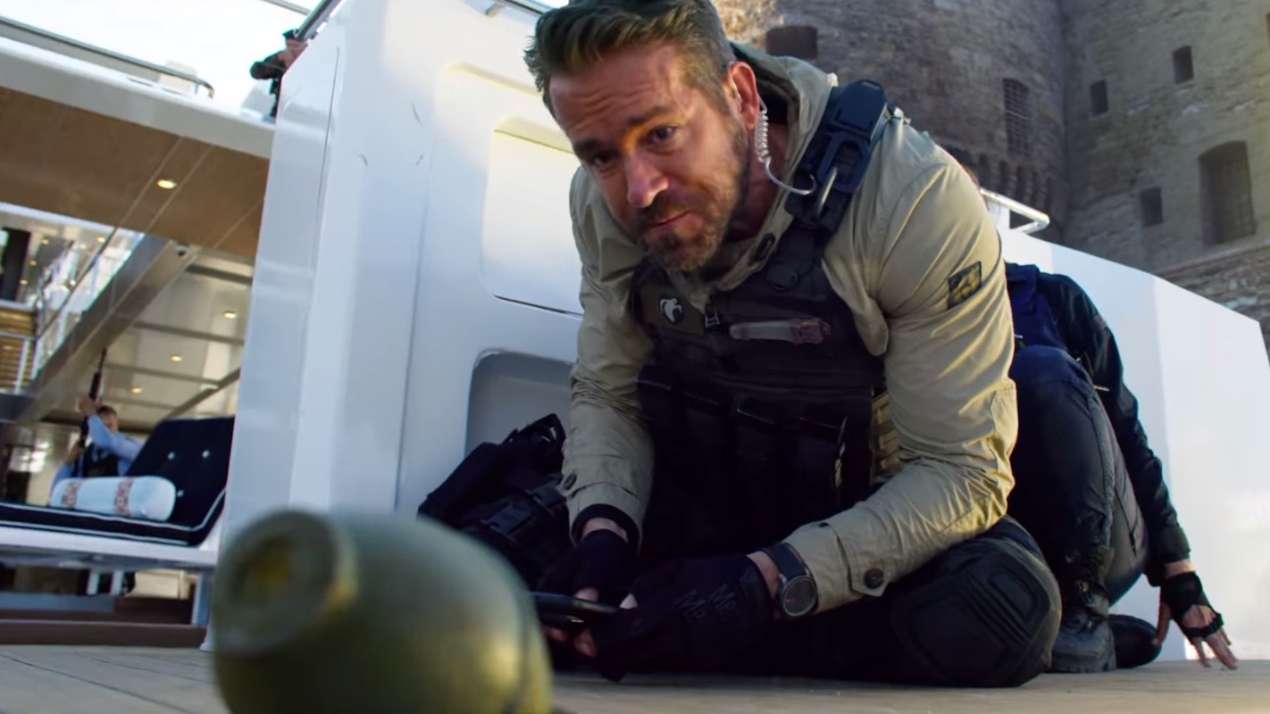 6 Underground movie review: Michael Bay destroys Ryan Reynolds