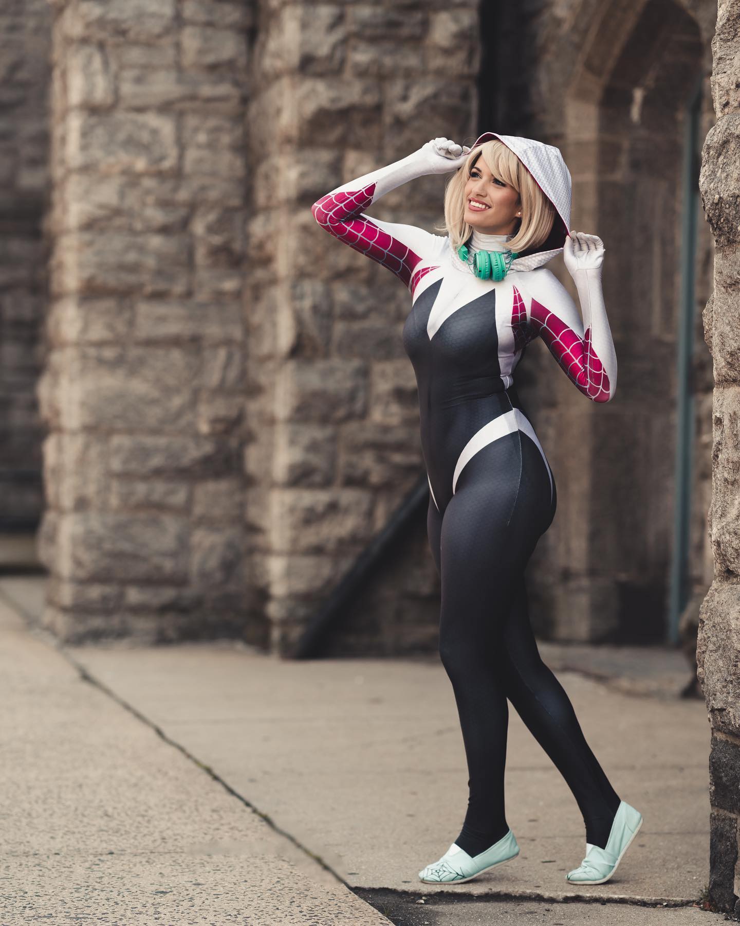 Spider-Gwen Cosplay